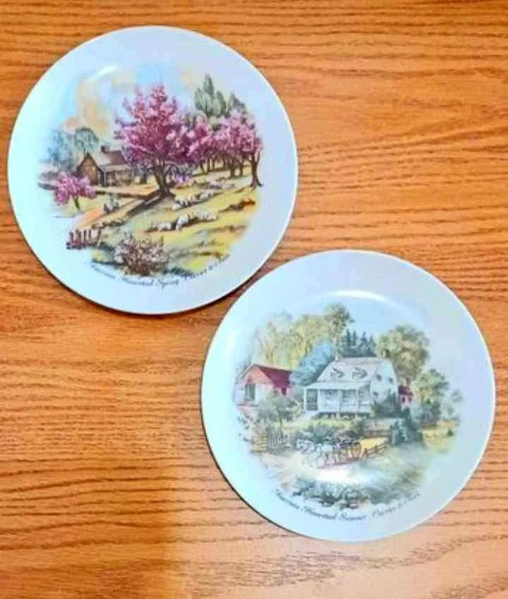 Pair of Currier and Ives Porcelain Plates thumbnail