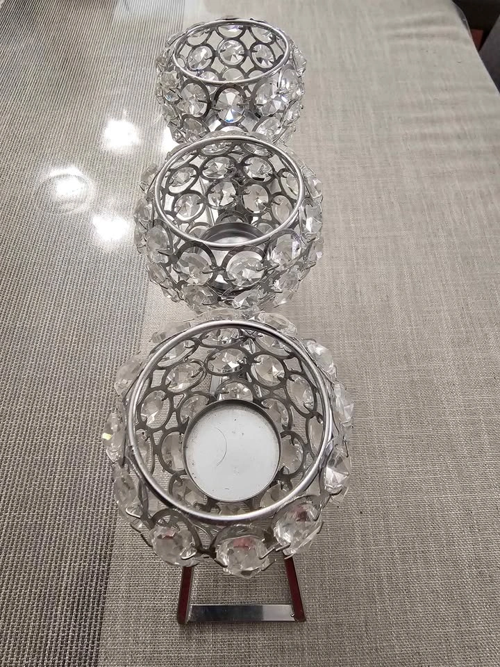 Silver 3-Globe Crystal Candelabra - photo 3