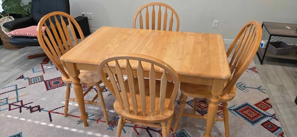 Wood Dining Table and 4 Chairs - photo 4