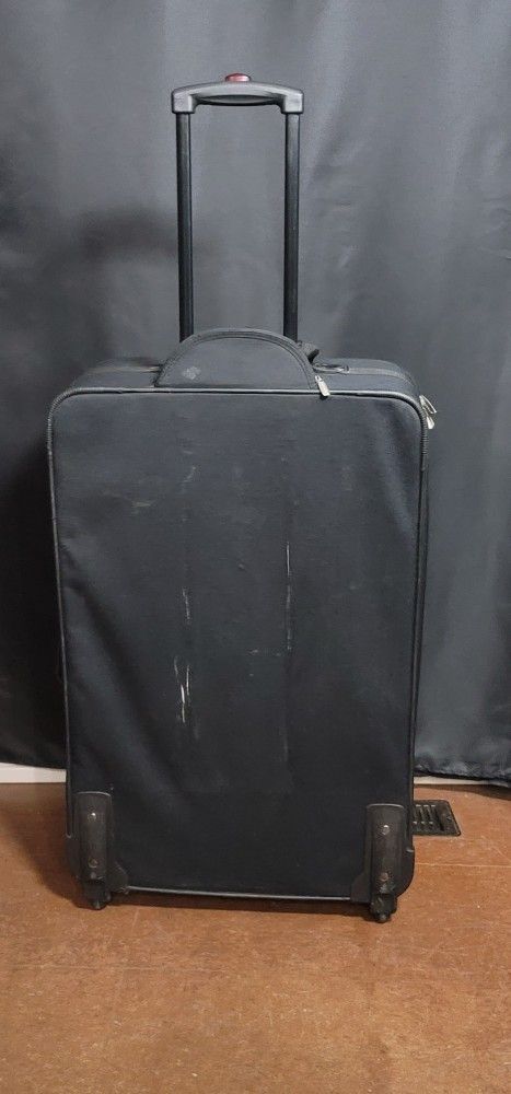 Stratus 4 Piece Soft Shell Luggage Set - photo 4