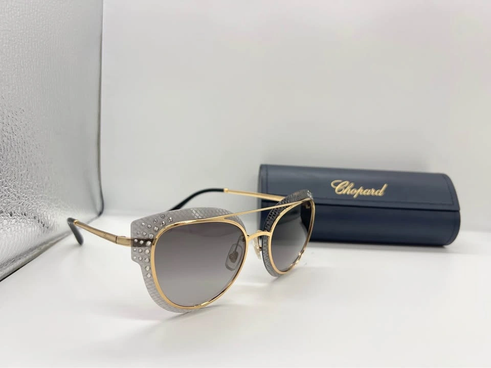 Chopard Cat-Eye Sunglasses with Crystals - photo 5
