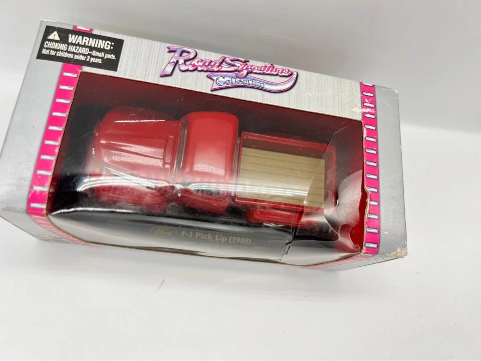 Road Signature Ford F-1 Pick Up (1948) Collector's Edition - photo 3
