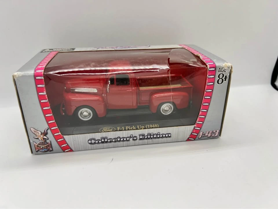 Road Signature Ford F-1 Pick Up (1948) Collector's Edition - photo 4
