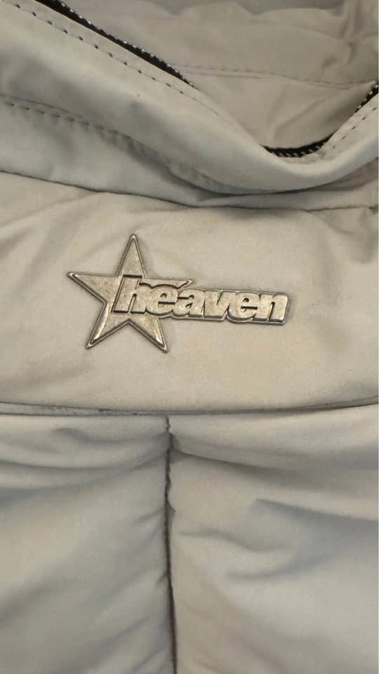 Heaven by Marc Jacobs Oversized Silver Shoulder Bag - photo 2