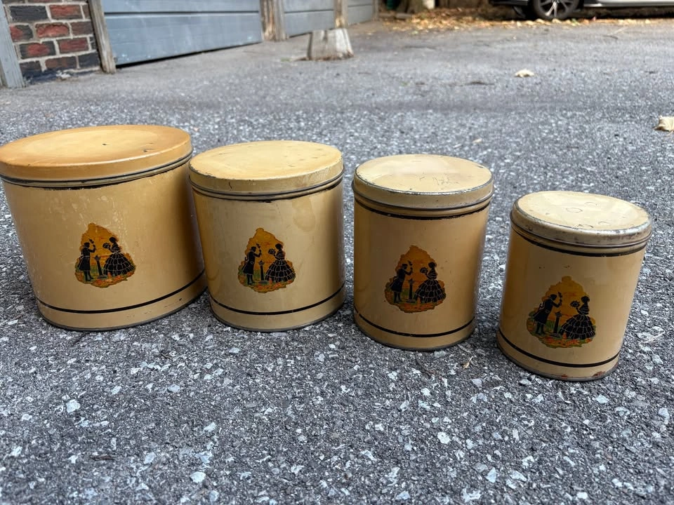 Vintage Metal Canister Set – circa 1940s | 4 Pieces + Lids - photo 3