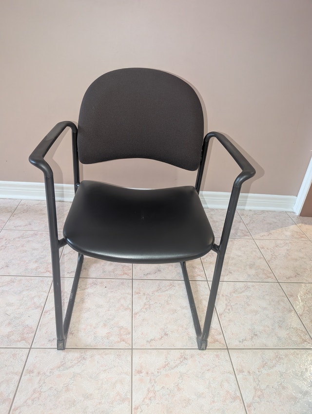 Office Guest Chairs – Multiple Styles Available! - photo 3