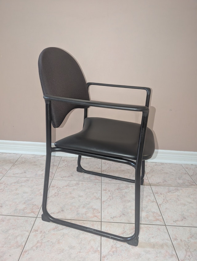 Office Guest Chairs – Multiple Styles Available! - photo 4