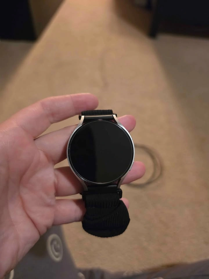 Samsung watch 6 44mm excellent condition - photo 3