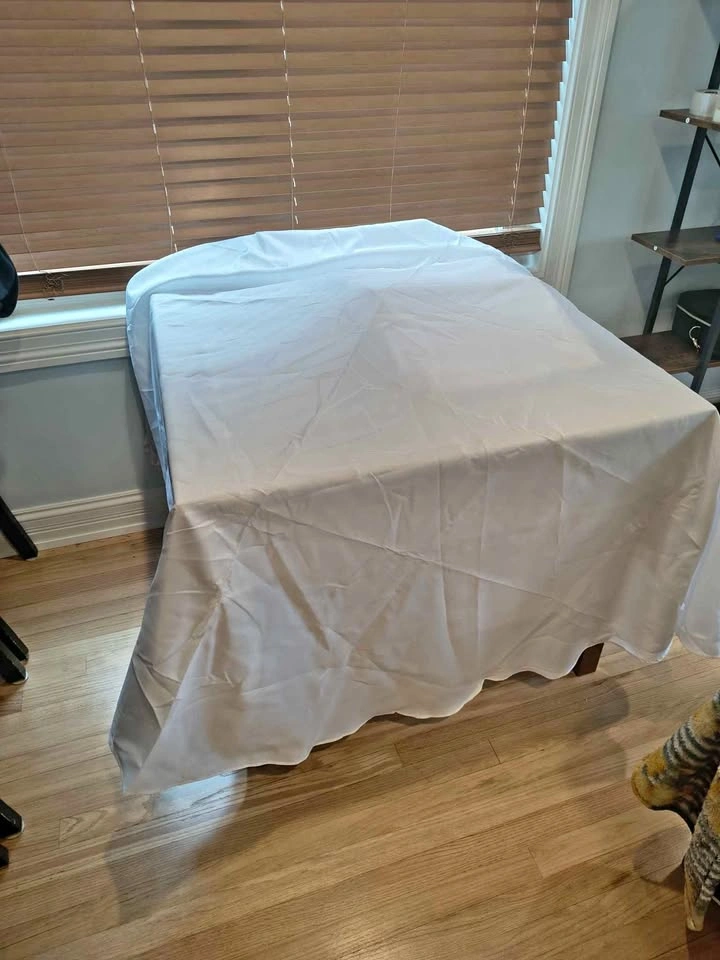 6 Pack 90" Round Table Cover, White, Stain and Wrinkle Resistant
