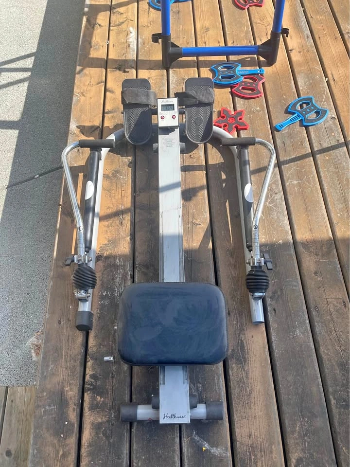 Healthware Rowing Machine
