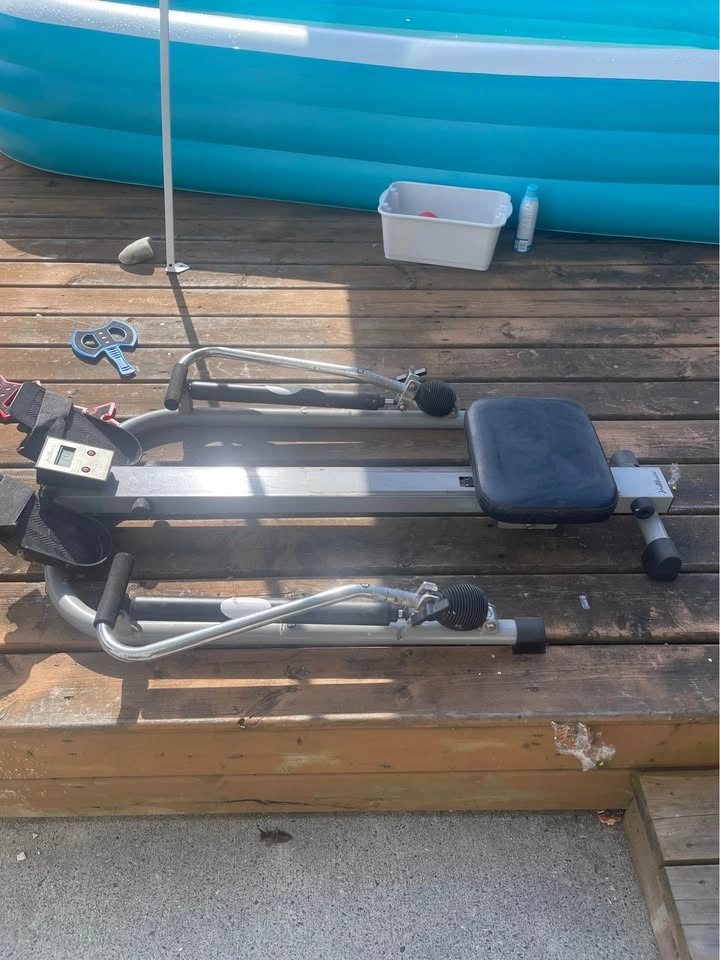 Healthware Rowing Machine - photo 2