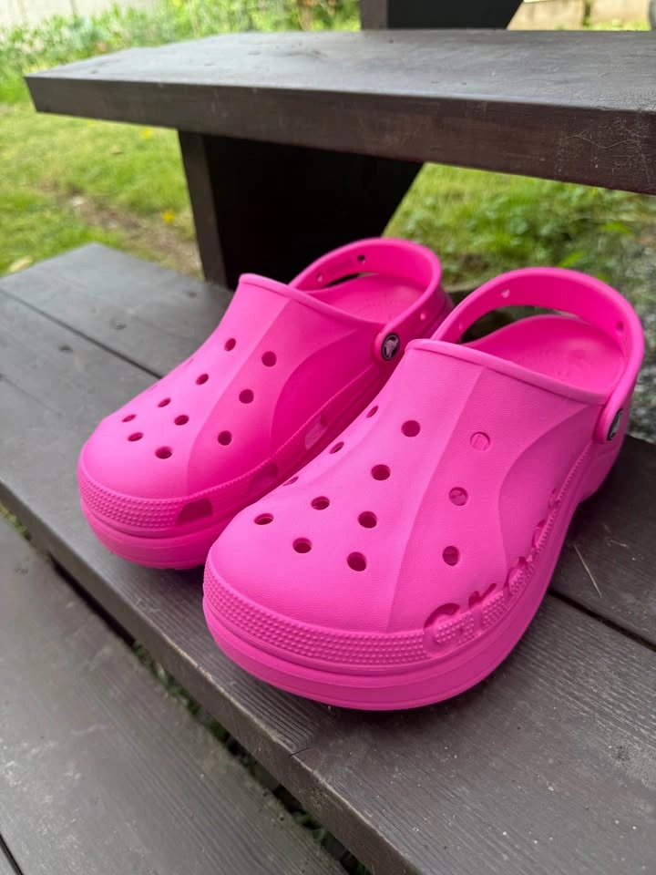 Crocs Platform Clogs - Size 10 - photo 2