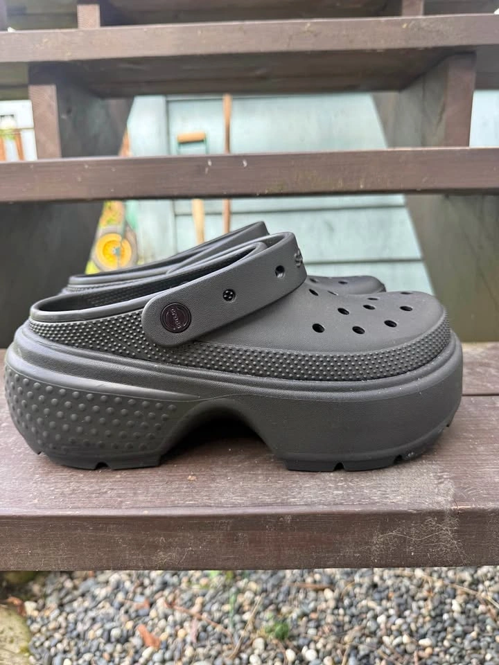 Crocs Platform Clogs - Size 9