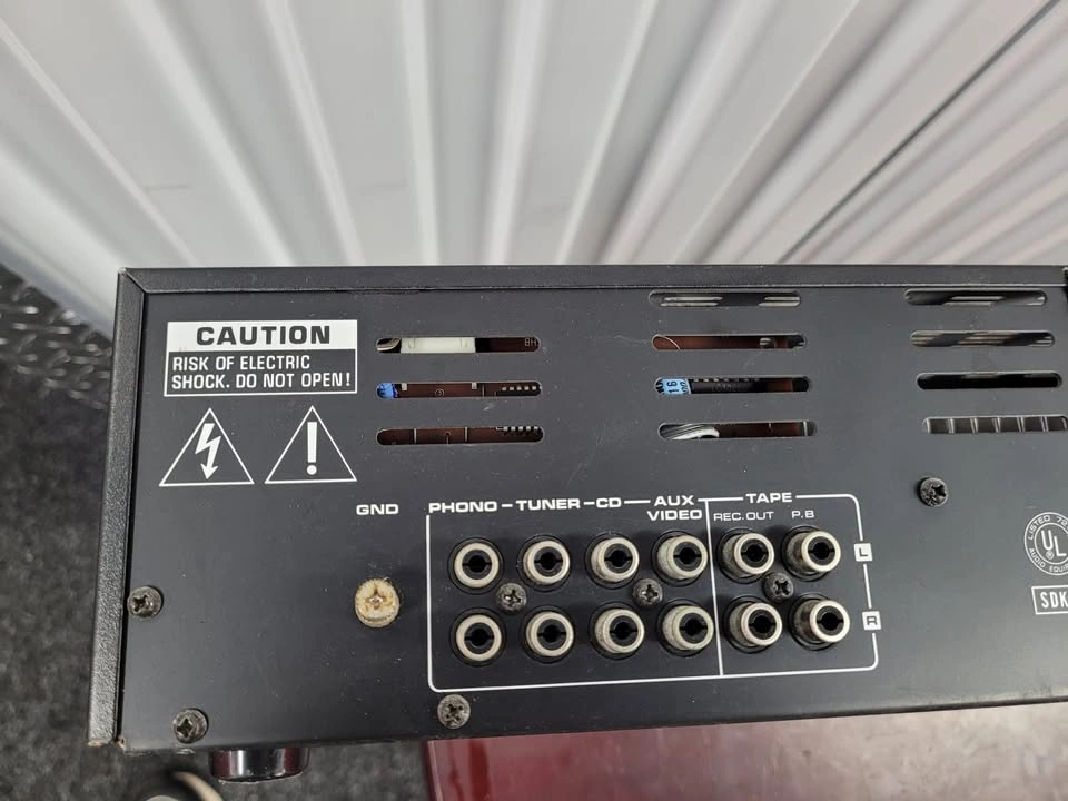 Fisher CA-271 Amplifier - Made in Japan - One Channel Works - photo 4