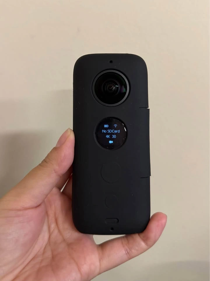 Insta360 ONE X - photo 2