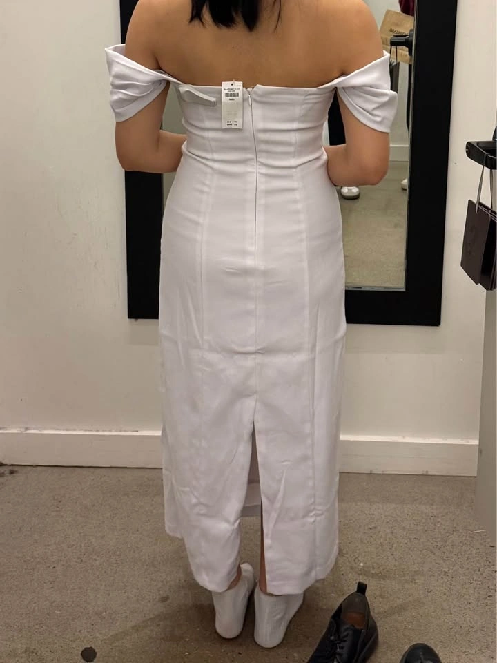 White dress - Small - photo 2