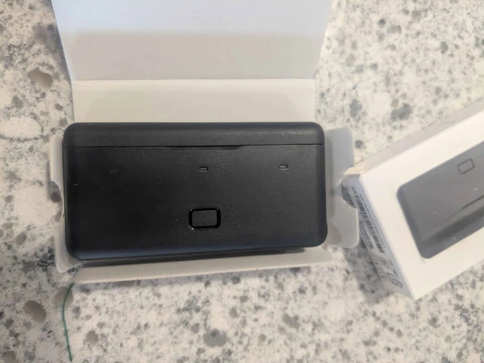 DJI Osmo Action Multifunctional Battery Case 3 - photo 3