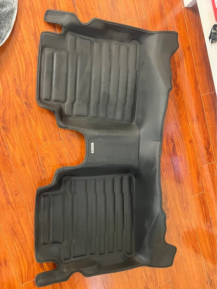 2017-24 Nissan Kicks waterproof TuxMat - photo 3