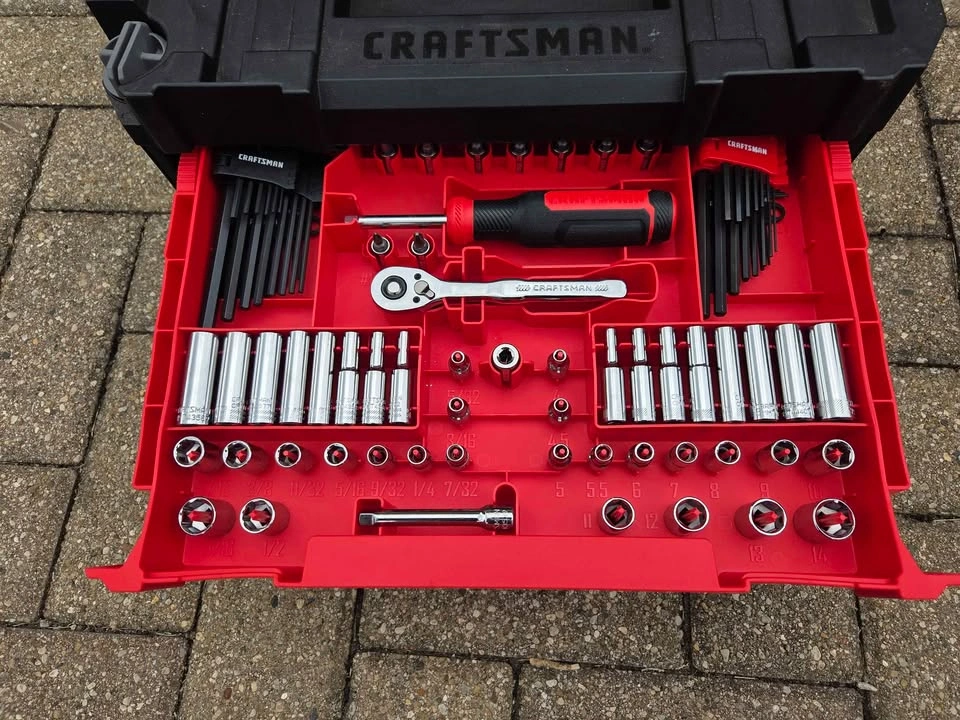 Craftsman 262pc Socket Set - photo 2