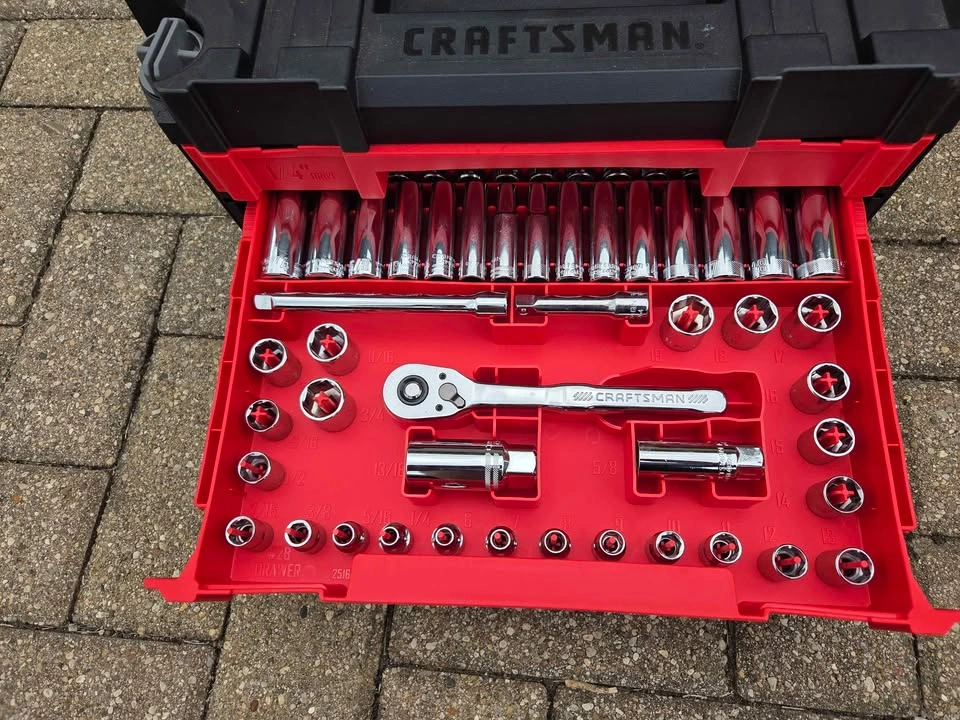 Craftsman 262pc Socket Set - photo 3