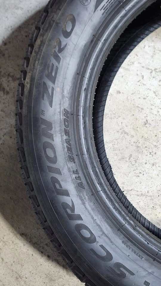 255/60/20 Pirelli all season tires - photo 5