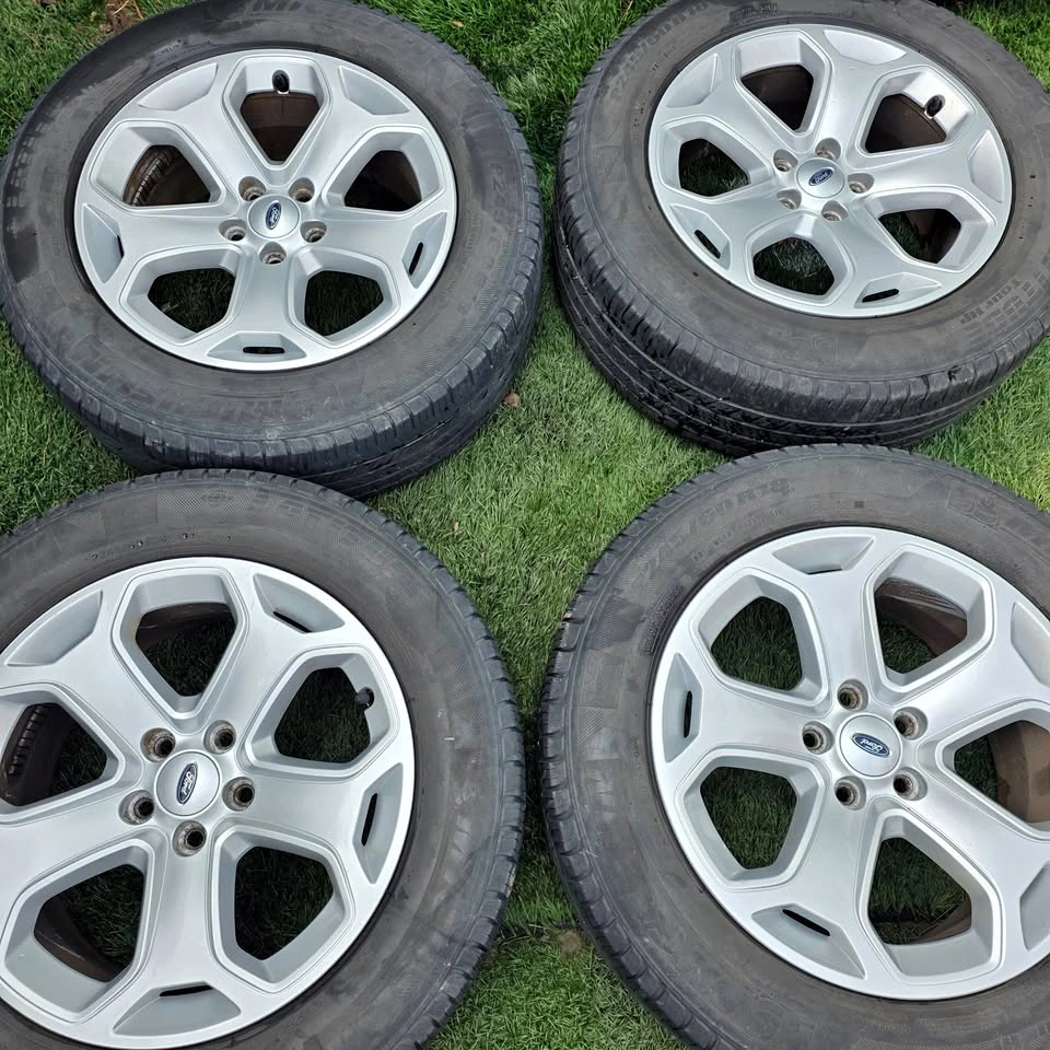 18 inch Ford OEM alloy rims 5x108