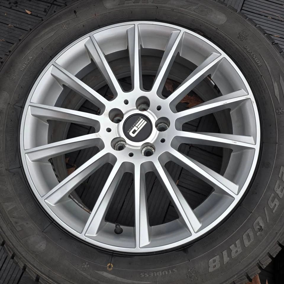 235/60/18 Farroad Winter Tires with 5x112 Alloy Rims - photo 5