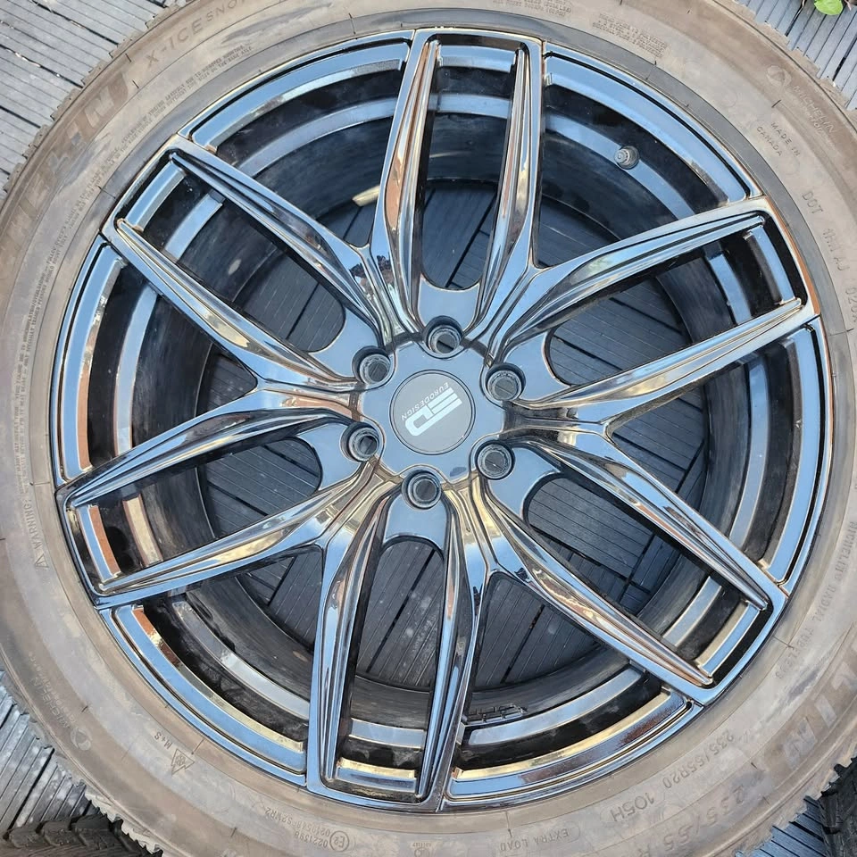 Cadillac XT6 Winter Tire Set 235/55/20 Michelin 85% Tread - photo 5