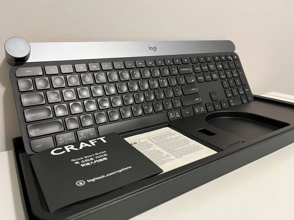 LOGITECH CRAFT Advanced Keyboard with Creative Input Dial - photo 4