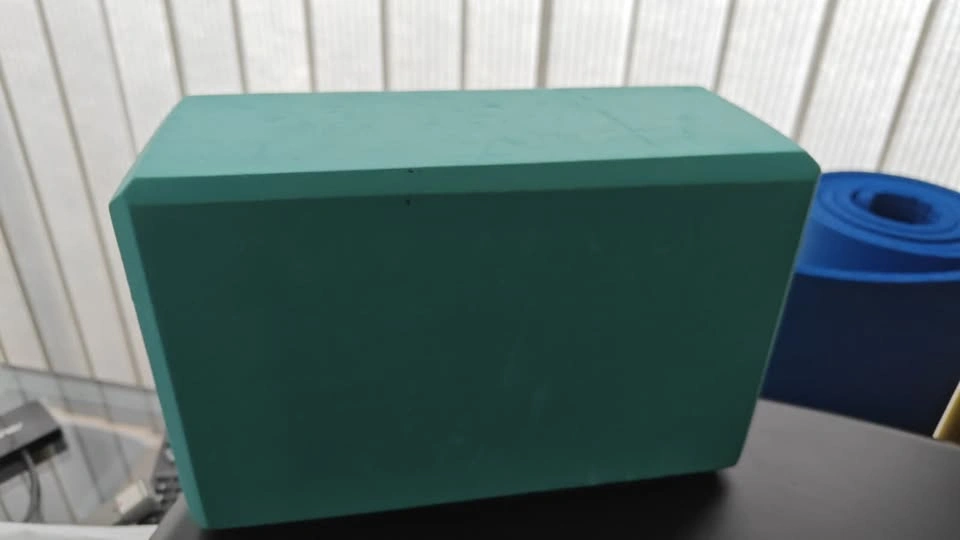 High-Density Round Foam Roller + Yoga block + Balance pad - photo 2