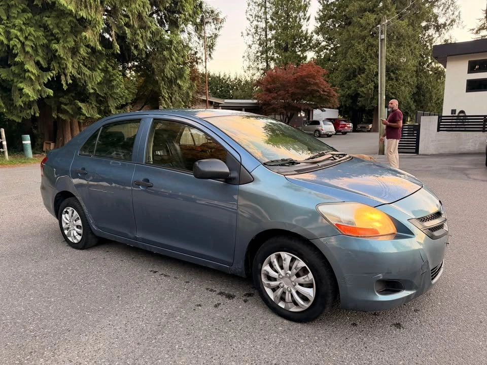 2008 Toyota Yaris - photo 4