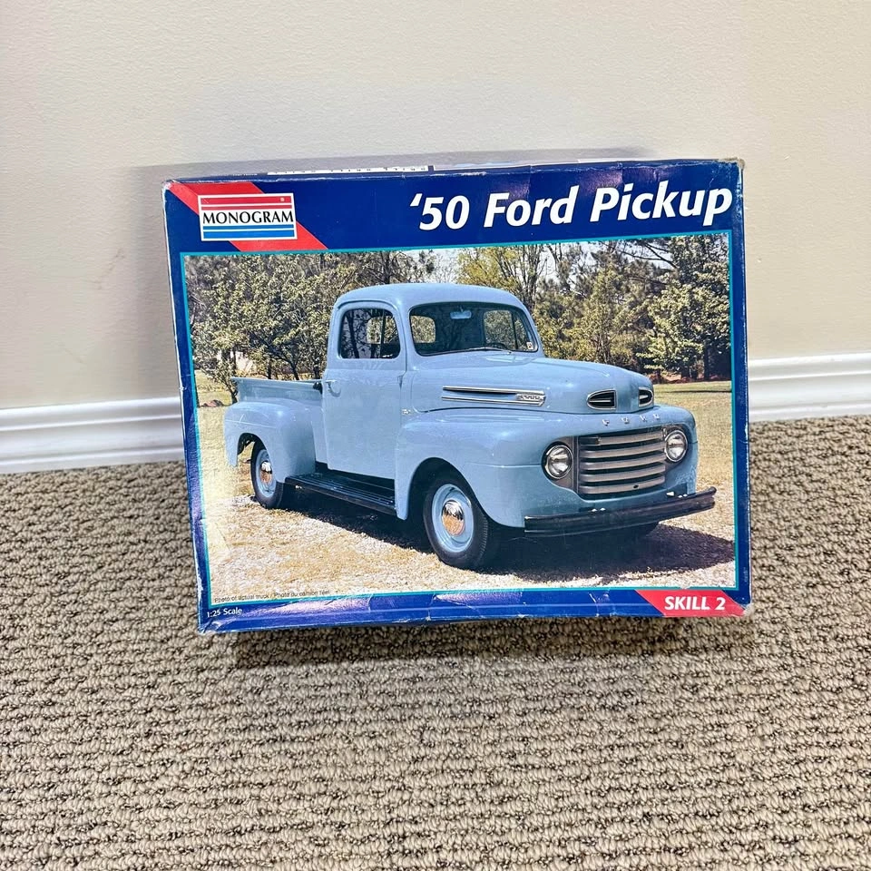 Monogram Ford Pickup model kit