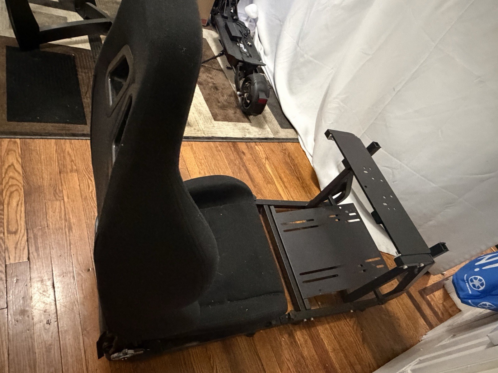 Racing Chair Cockpit - photo 2