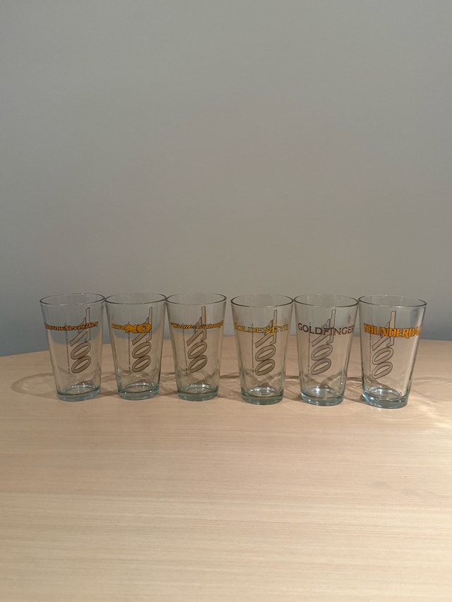 James Bond 007 Glassware Collection