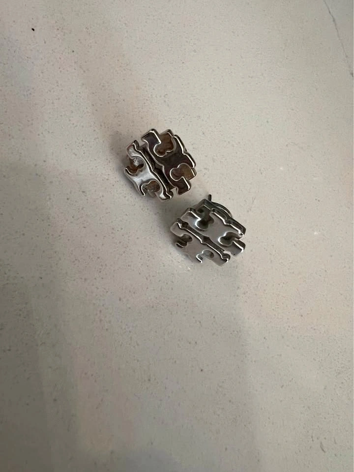 Tory Burch Kira Enamel Stud Earrings