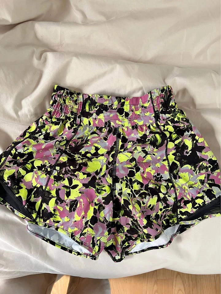 Lululemon Shorts Size 2 Neon Floral