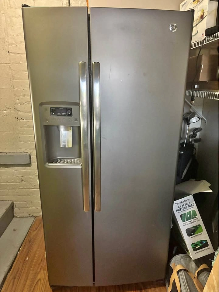 GE Side by Side Fridge