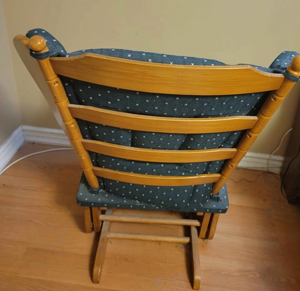 Wooden Glider Rocking Chair with matching Ottoman - photo 3