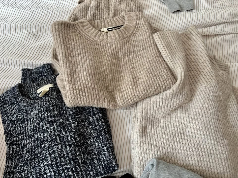 Women’s Clothing Bundle - Sizes Small to XL - photo 5