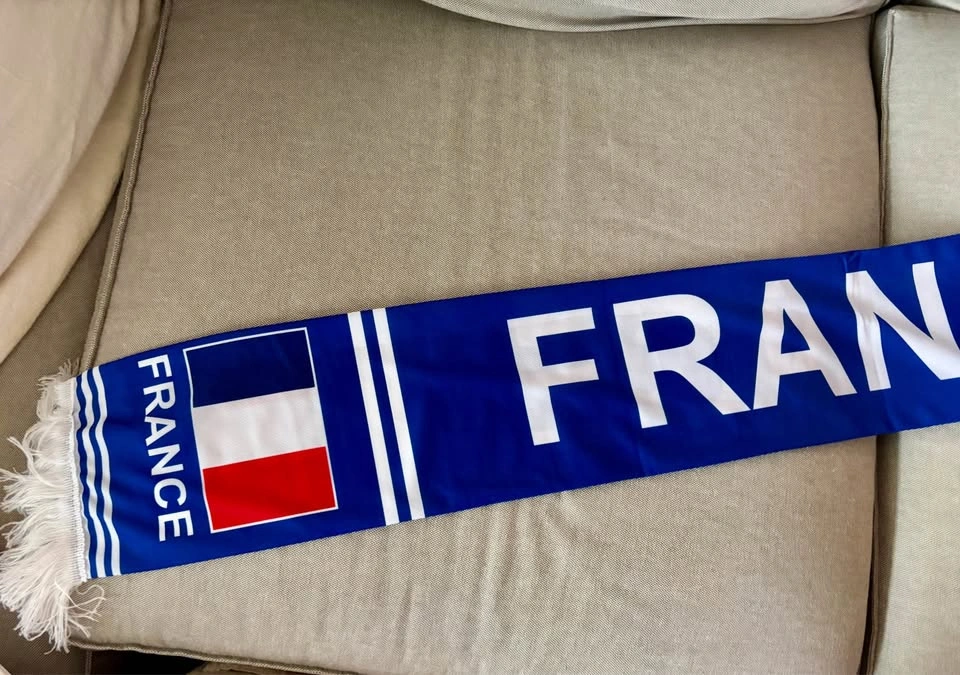 France Lightweight Soccer Scarf - photo 2