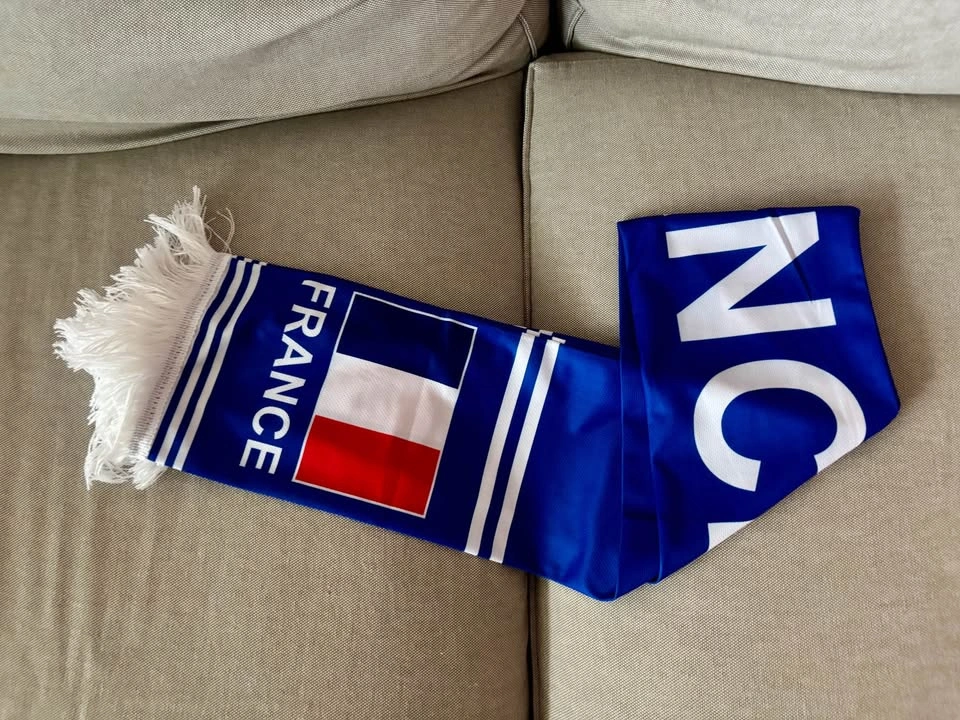France Lightweight Soccer Scarf - photo 4