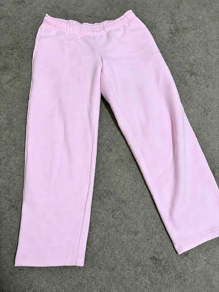 Aritzia Sweatpants