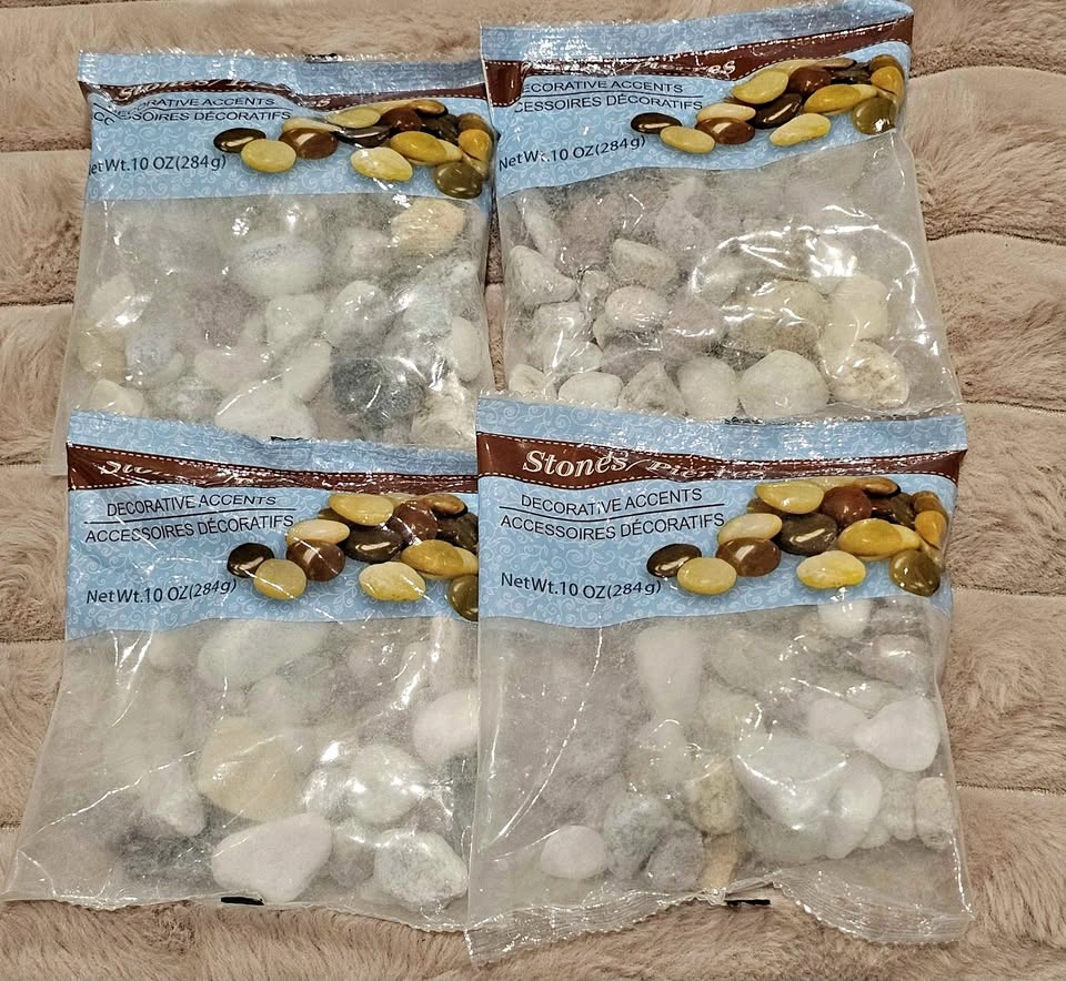 Lot of 4 Stones/Pierres Decorative Accents, 10 oz Each