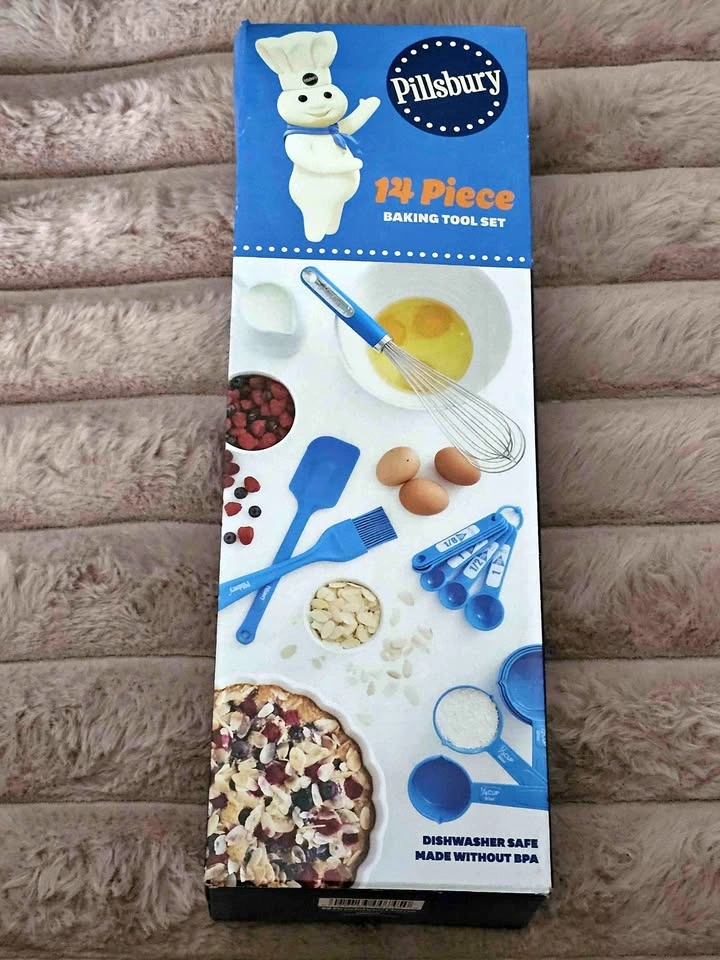 Pillsbury 14 Piece Baking Tool Set