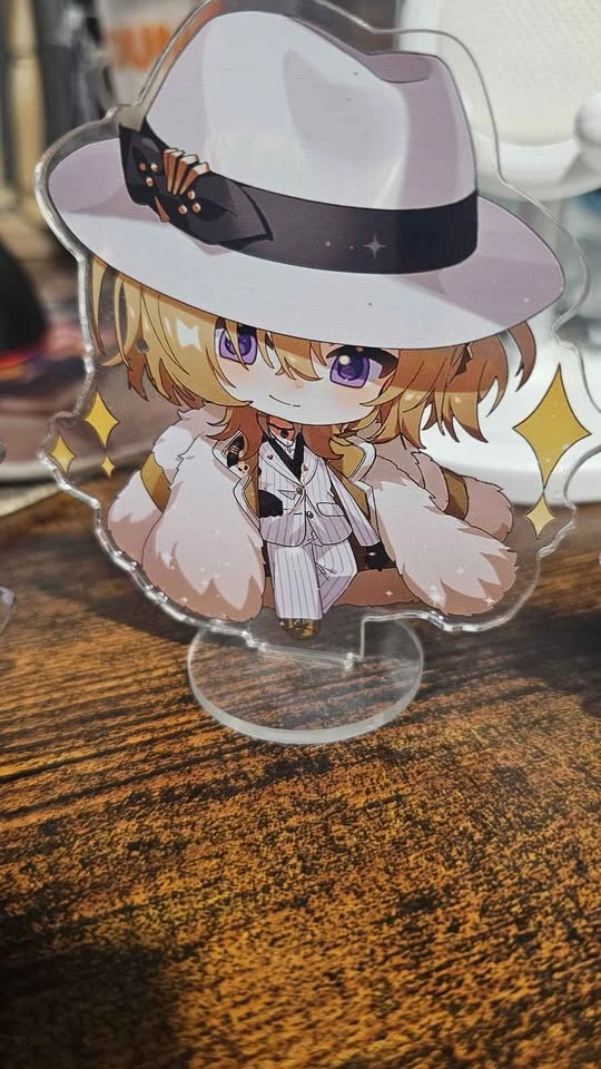 Five Nijisanji vtubers acrylic stands - photo 4