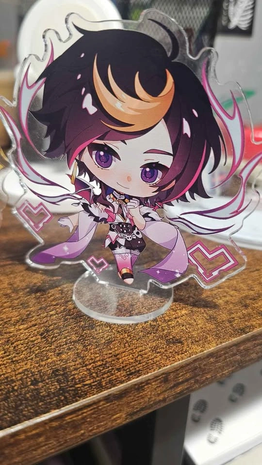 Five Nijisanji vtubers acrylic stands - photo 5