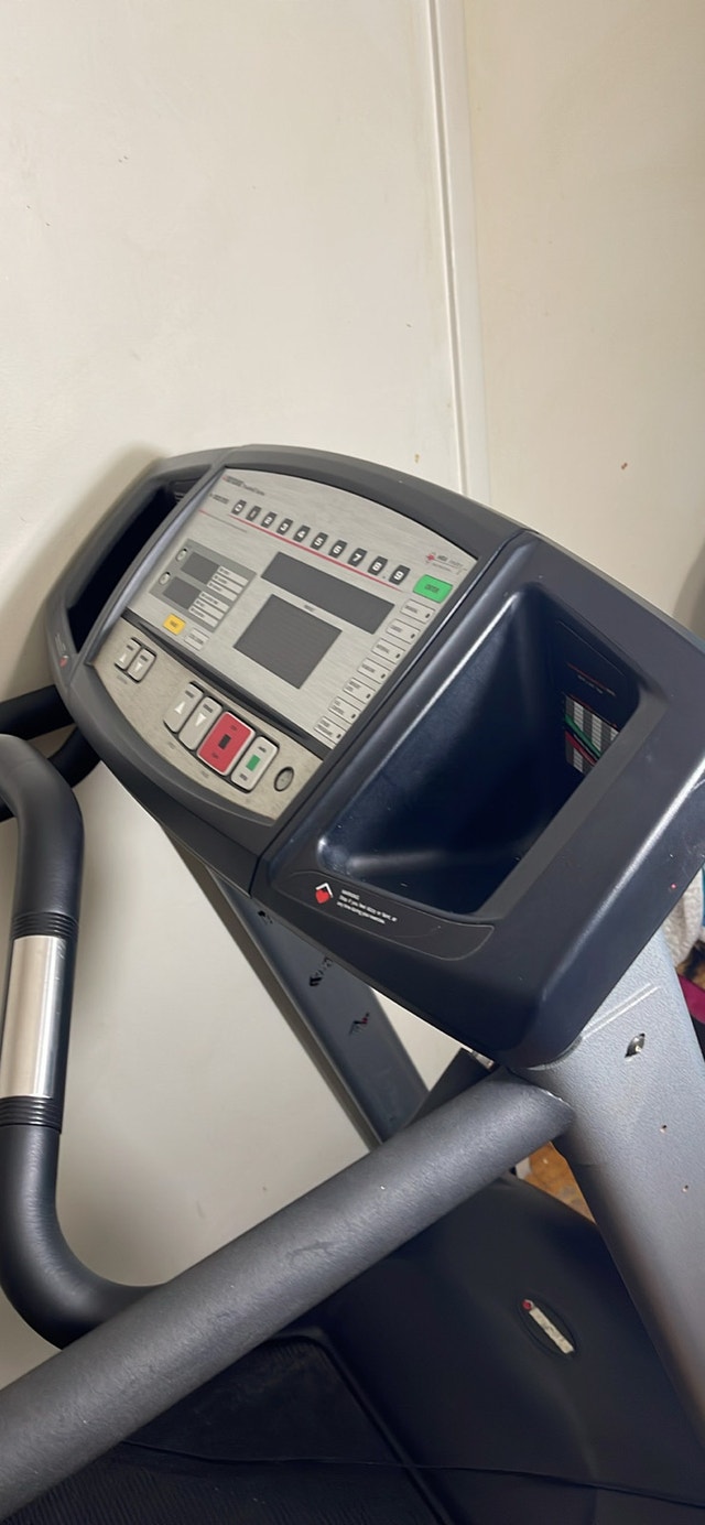 Bodyguard Treadmill - photo 3
