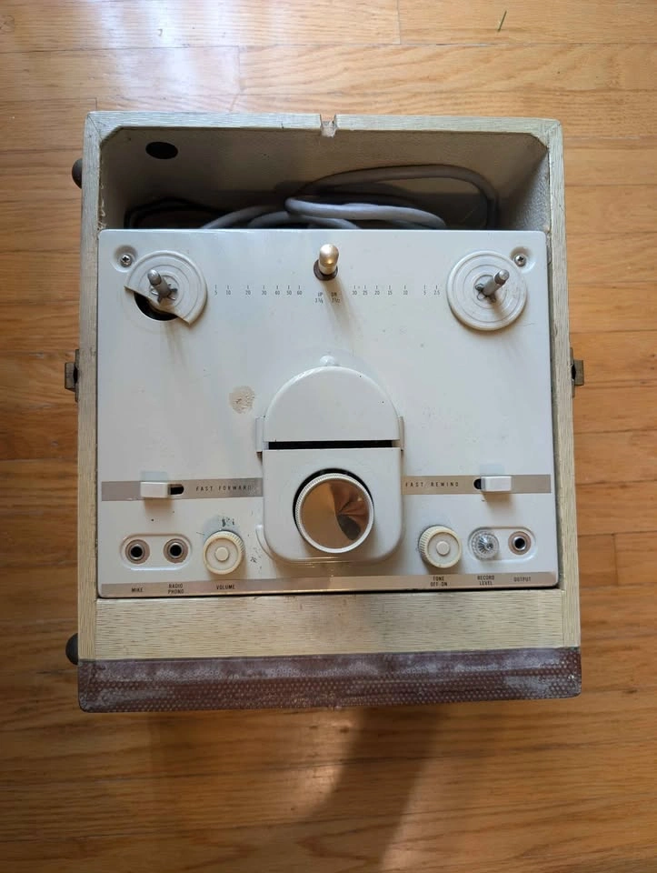 Vintage Minerva Deluxe Tape Recorder Model TR-791 - photo 2