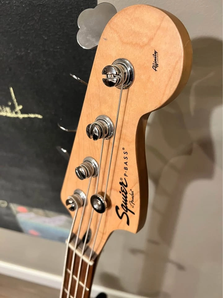 Fender P Bass Affinity Bass Guitar 🚚 Free Delivery - photo 2