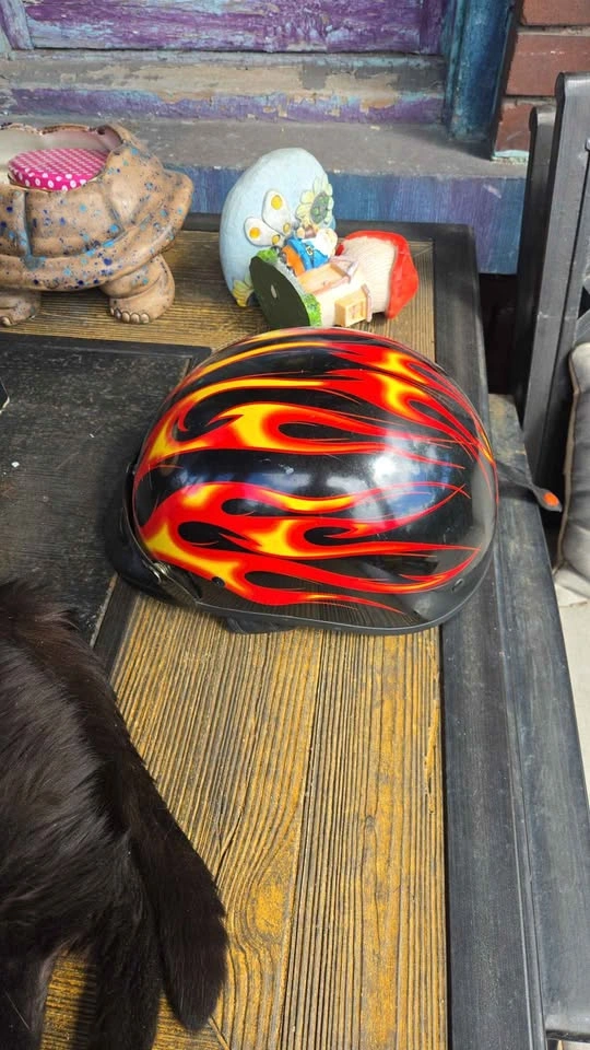GLX DOT certified motorcycle helmet flame graphics - photo 2